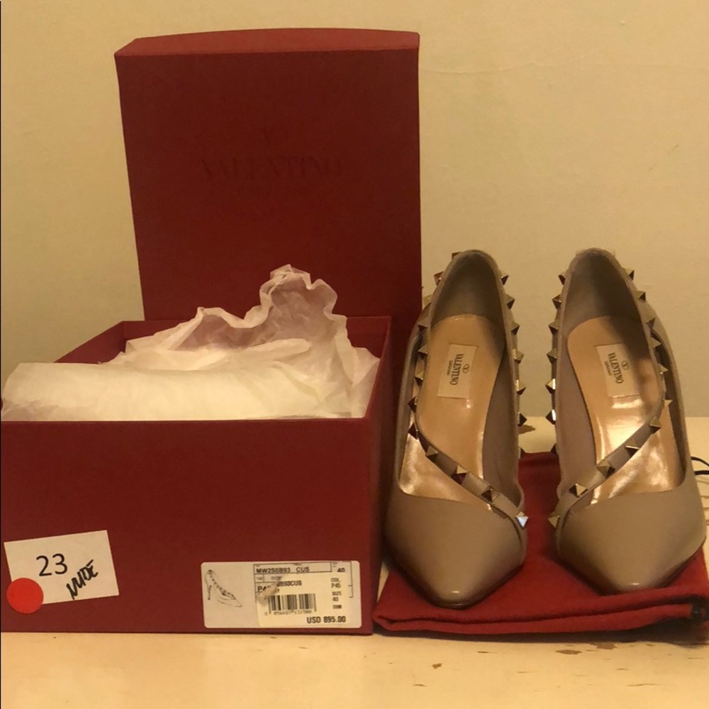 Valentino Heels NWT